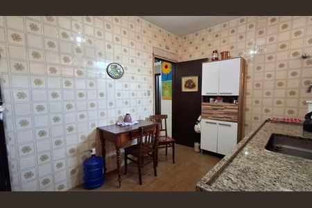 Casa à venda com 83m², 2 quartos e 6 vagasCozinha