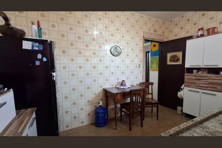 Casa à venda com 83m², 2 quartos e 6 vagasCozinha