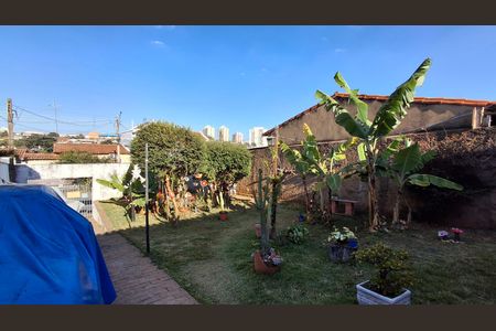 Casa à venda com 83m², 2 quartos e 6 vagasQuintal