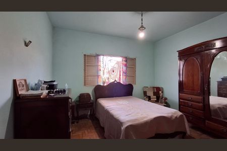 Casa à venda com 83m², 2 quartos e 6 vagasQuarto 1