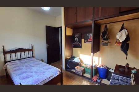 Casa à venda com 83m², 2 quartos e 6 vagasQuarto 2