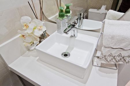 Apartamento à venda com 55m², 2 quartos e 1 vagaBanheiro Social