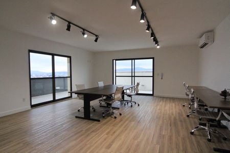 Apartamento à venda com 55m², 2 quartos e 1 vagaÁrea comum