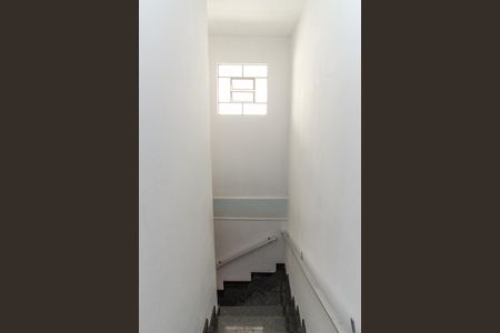 Casa à venda com 134m², 4 quartos e 2 vagasEscada