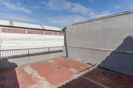 Casa à venda com 134m², 4 quartos e 2 vagasTerraço