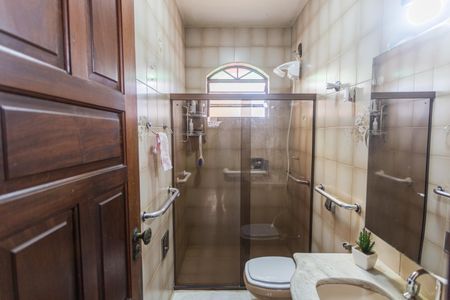 Casa para alugar com 360m², 4 quartos e 3 vagasBanheiro Social 2 no 2° Andar