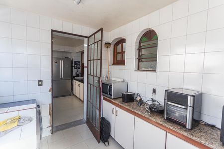 Casa para alugar com 360m², 4 quartos e 3 vagasÁrea de Serviço