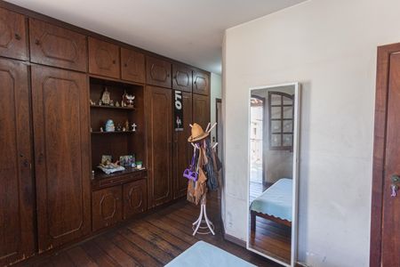Casa para alugar com 360m², 4 quartos e 3 vagasSuíte 1 no 2° Andar