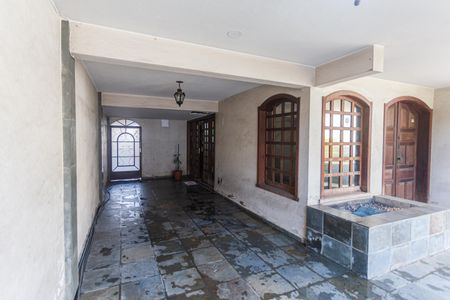 Casa para alugar com 360m², 4 quartos e 3 vagasGaragem