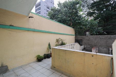 Casa à venda com 120m², 3 quartos e sem vaga Casa à venda com 120m², 3 quartos e sem vagaEntrada