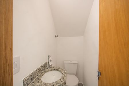 Casa à venda com 135m², 3 quartos e 2 vagasLavabo