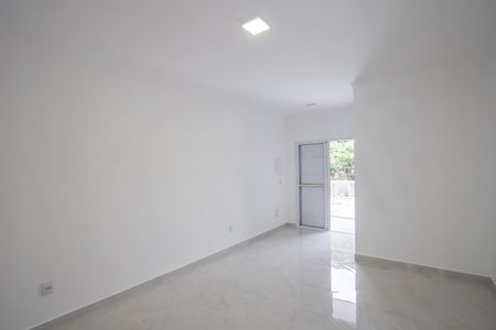 Casa à venda com 135m², 3 quartos e 2 vagasSuite