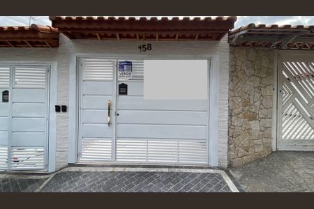 Casa à venda com 135m², 3 quartos e 2 vagasFachada + placa