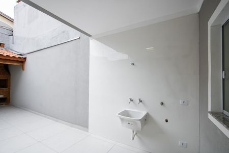 Casa à venda com 135m², 3 quartos e 2 vagasÁrea de Serviço