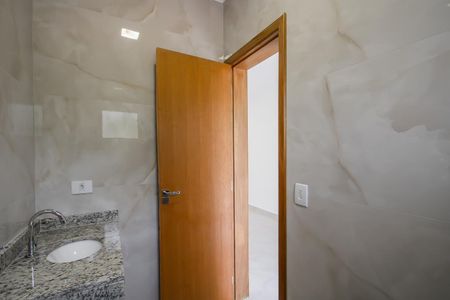 Casa à venda com 135m², 3 quartos e 2 vagasBanheiro da Suíte