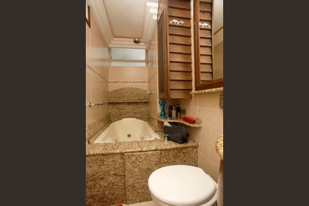 Apartamento para alugar com 191m², 4 quartos e 2 vagasBanheiro 3 Quarto Suíte