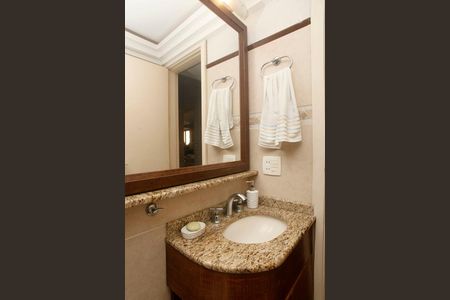 Apartamento para alugar com 191m², 4 quartos e 2 vagasBanheiro 3 Quarto Suíte