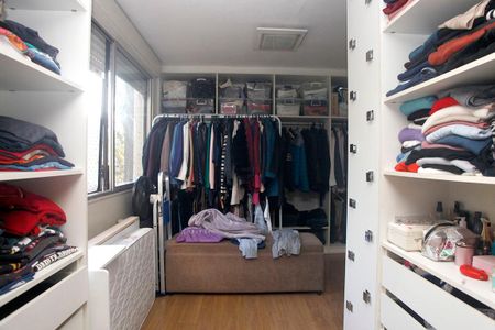 Apartamento para alugar com 191m², 4 quartos e 2 vagasQuarto 1 Suíte Detalhe Closet