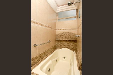 Apartamento para alugar com 191m², 4 quartos e 2 vagasBanheiro 3 Quarto Suíte