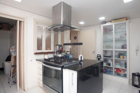 Apartamento para alugar com 191m², 4 quartos e 2 vagasCozinha