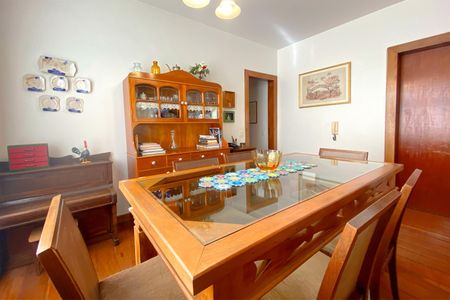 Apartamento à venda com 148m², 4 quartos e 2 vagasSala de Jantar