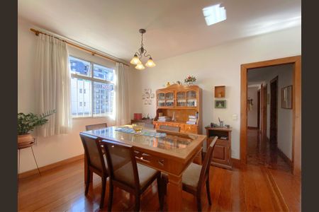 Apartamento à venda com 148m², 4 quartos e 2 vagasSala de Jantar