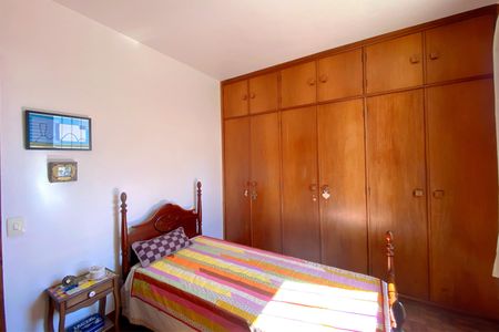 Apartamento à venda com 148m², 4 quartos e 2 vagasQuarto 4