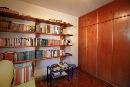 Apartamento à venda com 148m², 4 quartos e 2 vagasQuarto 3