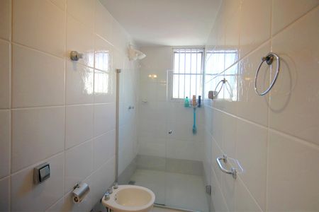 Apartamento à venda com 148m², 4 quartos e 2 vagasBanheiro da Suíte