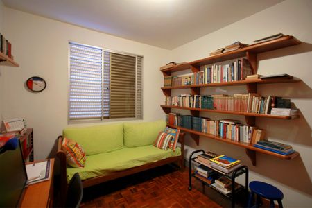 Apartamento à venda com 148m², 4 quartos e 2 vagasQuarto 3