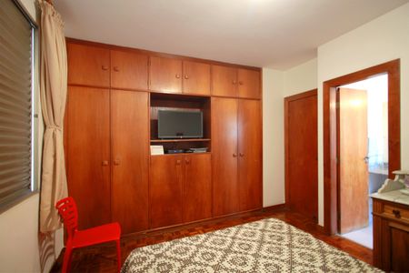Apartamento à venda com 148m², 4 quartos e 2 vagasSuíte