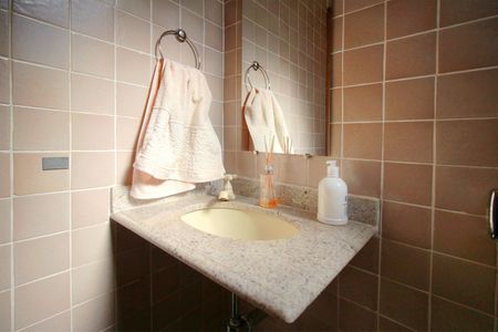 Apartamento à venda com 148m², 4 quartos e 2 vagasLavabo da Sala