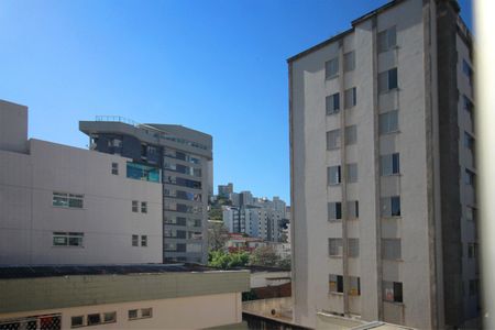 Vista da Sala de apartamento à venda com 4 quartos, 148m² em Serra, Belo Horizonte