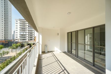 Apartamento à venda com 99m², 3 quartos e 2 vagasVaranda