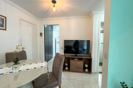 Apartamento à venda com 48m², 2 quartos e 1 vagaSala