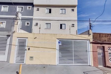 Apartamento à venda com 92m², 2 quartos e 1 vaga Apartamento à venda com 92m², 2 quartos e 1 vagaFachada