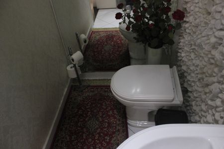 Casa à venda com 306m², 5 quartos e 3 vagasLavabo