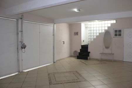 Casa à venda com 306m², 5 quartos e 3 vagasGaragem