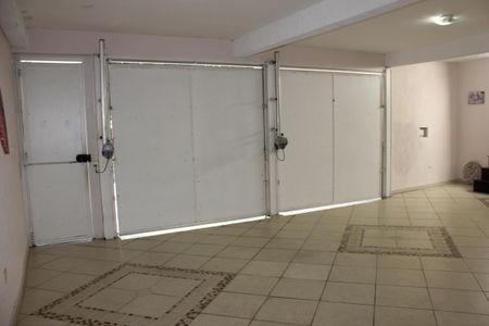 Casa à venda com 306m², 5 quartos e 3 vagasGaragem