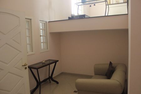 Casa à venda com 306m², 5 quartos e 3 vagasRall de entrada do imóvel