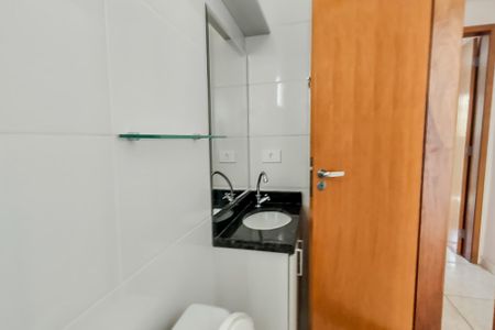 Apartamento à venda com 92m², 2 quartos e 1 vaga Apartamento à venda com 92m², 2 quartos e 1 vagaBanheiro