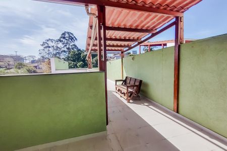 Apartamento à venda com 92m², 2 quartos e 1 vaga Apartamento à venda com 92m², 2 quartos e 1 vagaCobertura