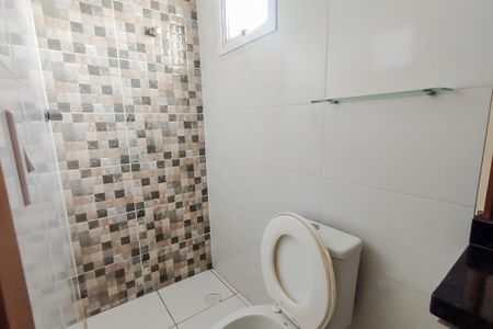 Apartamento à venda com 92m², 2 quartos e 1 vaga Apartamento à venda com 92m², 2 quartos e 1 vagaBanheiro