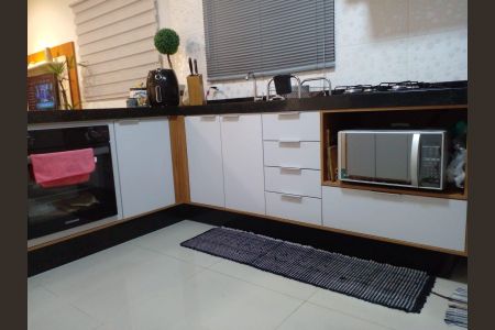 Foto 08 de casa à venda com 3 quartos, 95m² em Vila Moraes, São Paulo