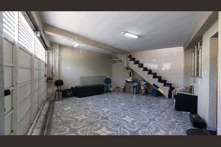 Casa à venda com 260m², 4 quartos e 2 vagasGaragem