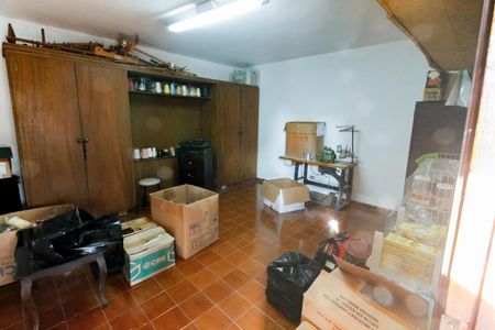 Casa à venda com 520m², 5 quartos e 8 vagas Casa à venda com 520m², 5 quartos e 8 vagasEdicula - quarto