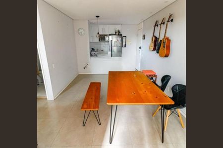 Apartamento à venda com 64m², 2 quartos e 1 vagaFoto 04