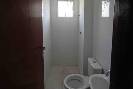 Apartamento à venda com 43m², 2 quartos e sem vaga Apartamento à venda com 43m², 2 quartos e sem vagaBanheiro