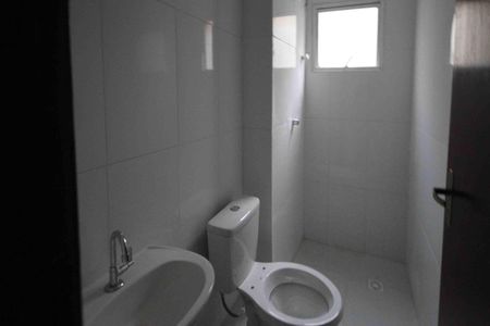 Apartamento à venda com 45m², 2 quartos e sem vaga Apartamento à venda com 45m², 2 quartos e sem vagaBanheiro