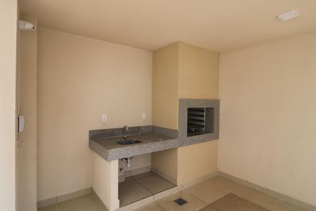 Apartamento para alugar com 40m², 2 quartos e sem vagaÁrea comum - Churrasqueira